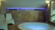 jacuzzi